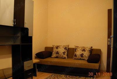 Garsonieră decomandată în Central