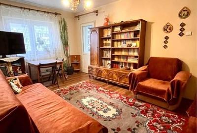 Apartament cu 3 camere decomandat în Nicolina - 9