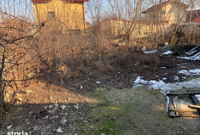 Teren de 400 mp, în Central