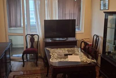 Apartament cu 2 camere semidecomandat, mobilat în Giurgiului