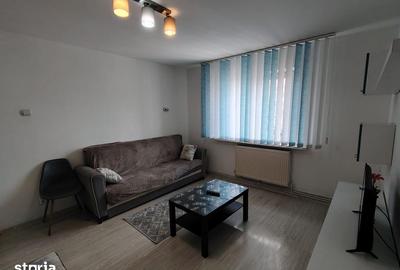 Apartament cu 2 camere în Micro 6 - 18