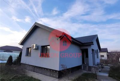 Casă cu 3 camere în Poiana - 10