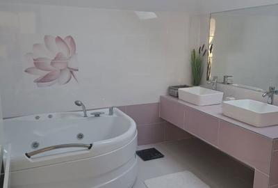 Casă cu 4 camere cu Teren 700 Mp în Central - 6