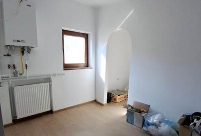 Cotroceni,Medicina, apartament la mansarda, 3/3, terasa, renovat recent, birouri - 5