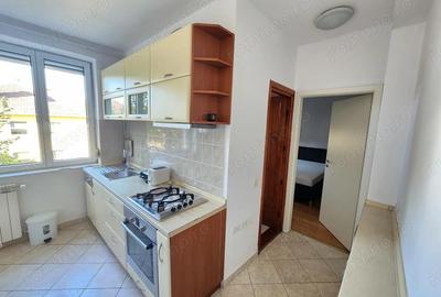 Proprietar apartament in centrul Timi?oarei nchiriez apartament cu 3 camere decomandat Proprietar apartament in centrul Timi?oarei nchiriez apartament cu 3 camere decomandat - 3