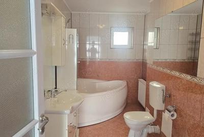 Inchiriez apartament cu 4 dormitoare, GARAJ in Vila, zona Liliacului, P+E+M, - 16