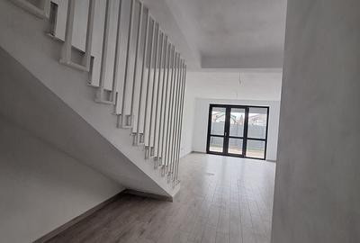 Casă cu 3 camere în Sânpetru - 2