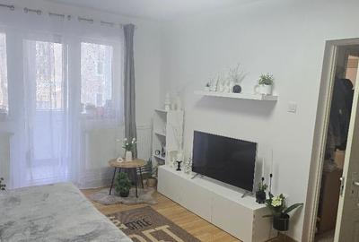 Apartament cu 2 camere decomandat în Ultracentral