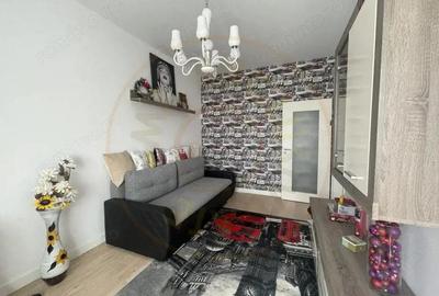 Casă cu Teren 1042 Mp în Cornu - 2