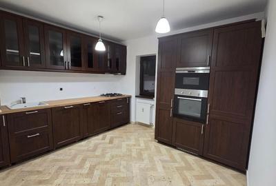 Ap 3 camere in vila (2/2), Pajura . Garaj la demisol. - 7