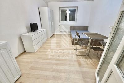 Garsonieră decomandată în Steaua - 2