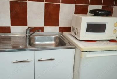 Inchiriez garsoniera 170 - 2