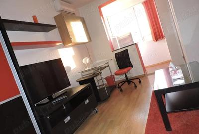 Garsonieră semidecomandată în Titan