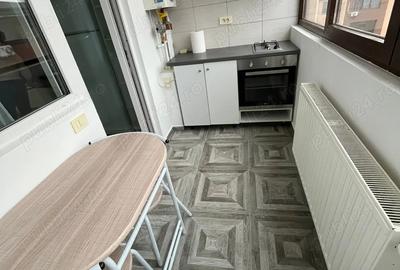 Inchiriez apartament - 2