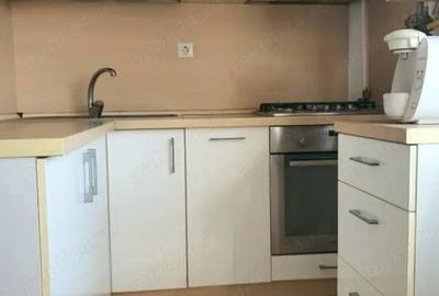 De vanzare apartament 4 camere Strand - 9