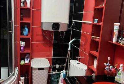 Apartament cu 3 camere decomandat în Exterior Vest - 2