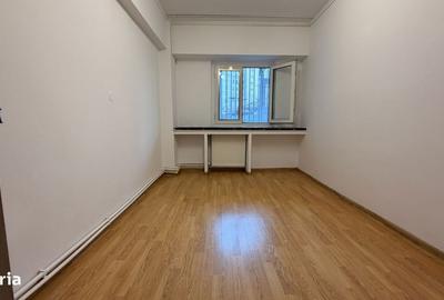 Apartament cu 3 camere decomandat în Năvodari Tabără - 2