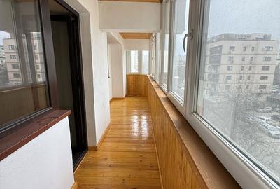 Apartament cu 4 camere semidecomandat în Central - 4