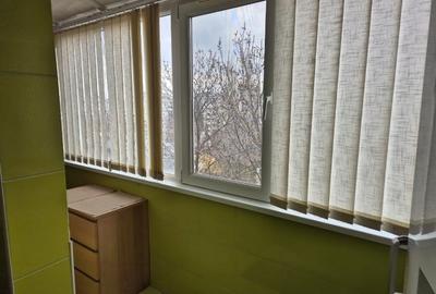 Sect 1, apartament 2 camere Calea Grivitei 232 , piataChibrit,metrou 1Mai,RAR - 10
