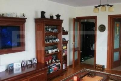 Apartament cu 5 camere decomandat în Central - 16