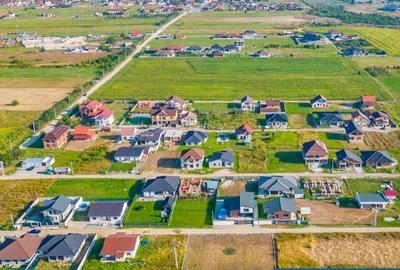Teren de 511 mp, în Sânmartin - 6