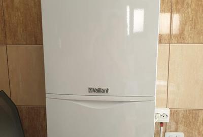 Casă cu 10 camere cu Teren 700 Mp în Obor - 2
