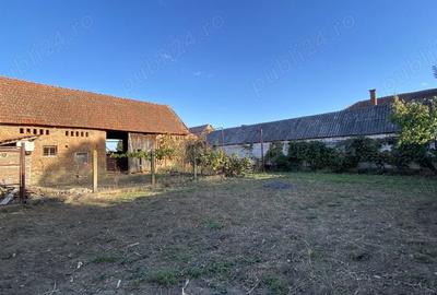 Casă cu 3 camere în Central - 1