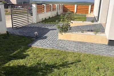 Casă cu 4 camere cu Teren 130 Mp în Rediu - 2