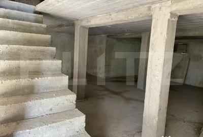 Casă cu 3 camere cu Teren 793 Mp în Fălticeni - 1