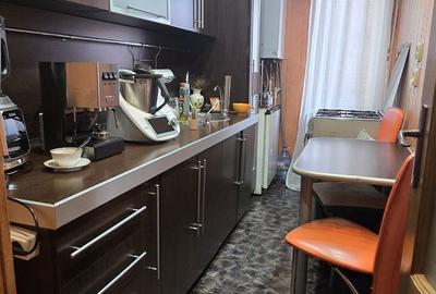 Apartament cu 2 camere decomandat în Petros - 3