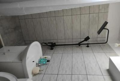 Apartament cu 3 camere semidecomandat în Central - 4