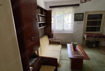 Casă cu 4 camere în Central - 2