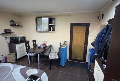Apartament cu 3 camere decomandat în Carpați 2 - 3