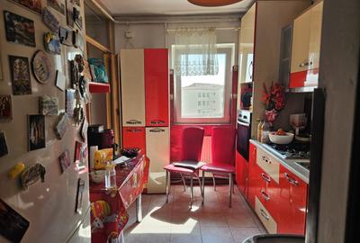 Apartament 3 camere, semidecomandat, 64mp utili, zona Dambovita - 3