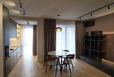 Apartament cu 3 camere, mobilat în Central - 1