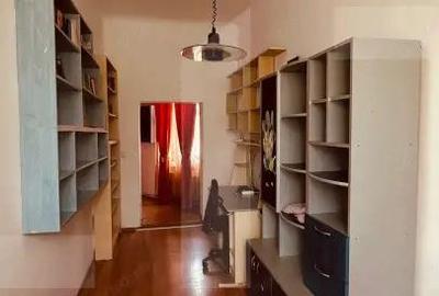 Casă cu 6 camere cu Teren 277 Mp în Central - 12