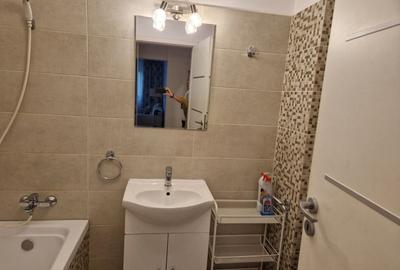 Inchiriez Apartament 2 camere Militari - 4