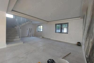 Casă cu 6 camere în Dobroești - 6