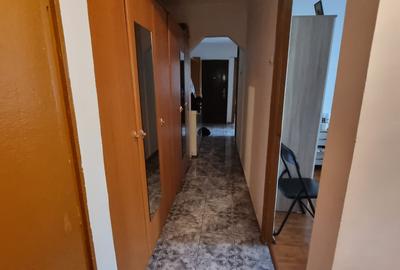 Apartament cu 3 camere decomandat în Militari - 3
