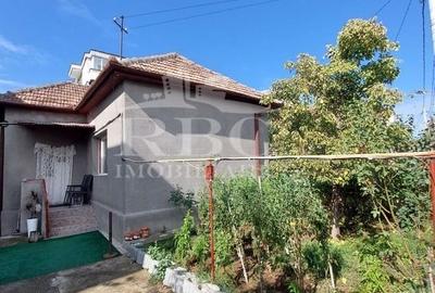 Casa veche cu teren 304 mp Intre Lacuri - 12