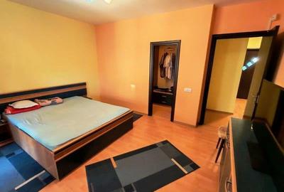 Vanzare Casa  - Vila - Prelungirea Ghencea - Margelelor - teren 300mp -  240000E - 16