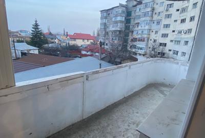 Garsonieră decomandată în Brăilei - 1