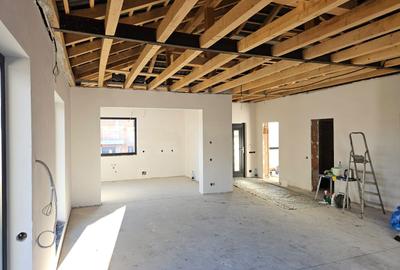 Casă cu 4 camere în Șura Mare - 1