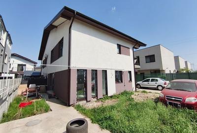 Duplex 4 Camere, Teren 215 mp, Acces Rapid la Metrou - 2