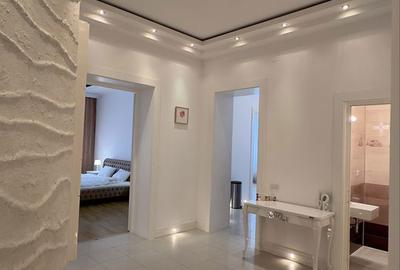 Apartament cu 3 camere decomandat în Exterior Vest - 6