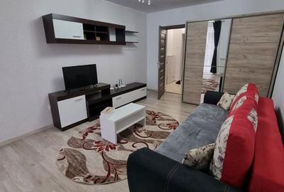 Apartament cu 2 camere decomandat în Petros - 14