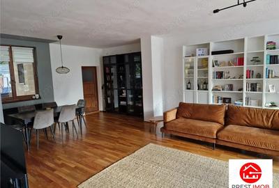 Casă cu 4 camere cu Canalizare în Central - 27