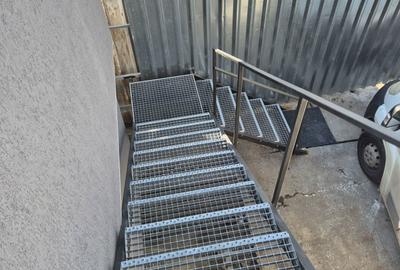Spațiu comercial, de 60 mp, în Central - 7