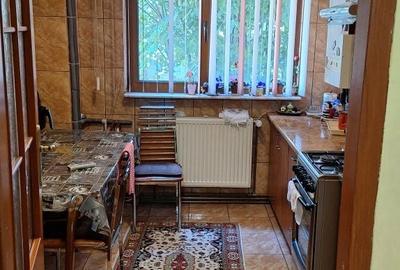 Apartament cu 3 camere decomandat în Prundu - 1