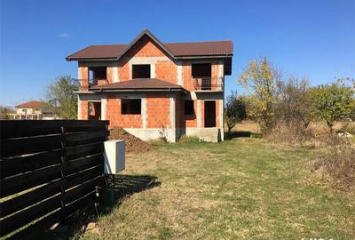 Casă cu Teren 184 Mp în Snagov - 2